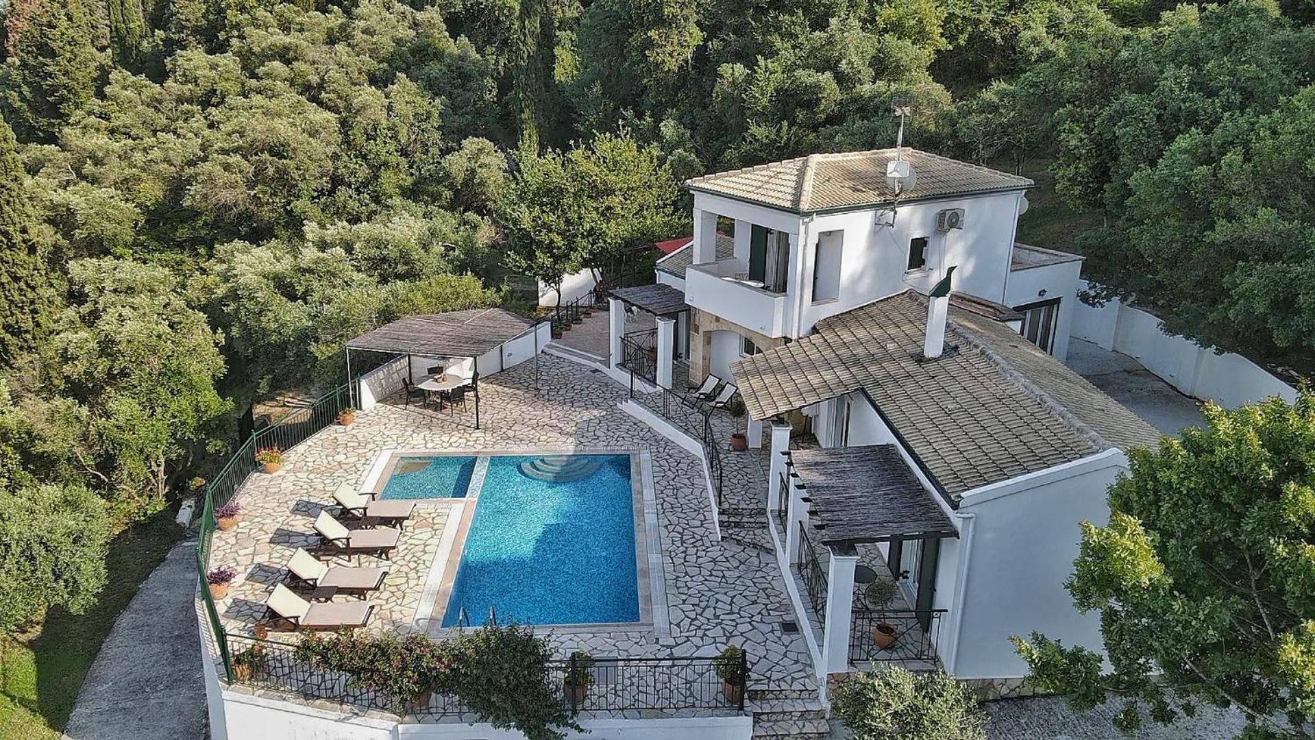 Villa Boukari Chlomos Exterior foto